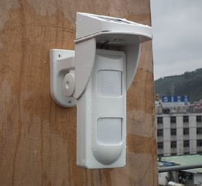 1.2V * 3 AAA 100UA PIR Outdoor Motion Sensor, Intrusion Alarm System With Solar Power