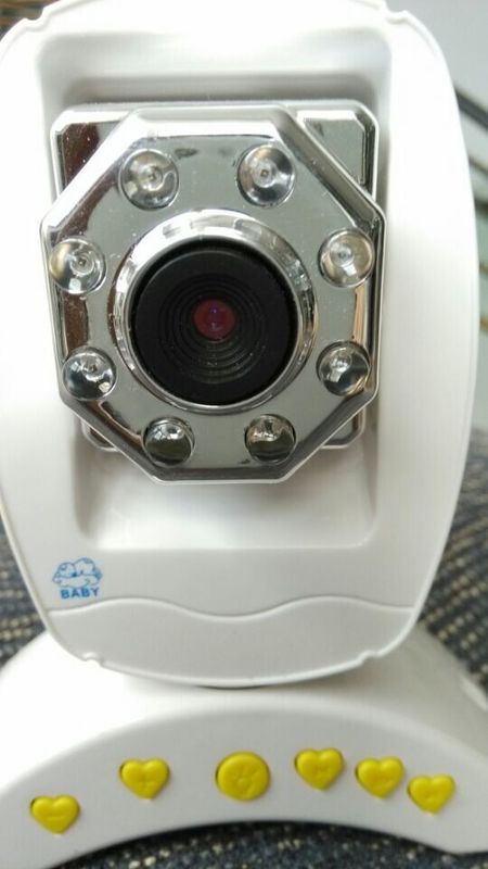 2.4 GHz Digital  Video Baby Monitor with 300m , two way talk